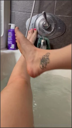 unhingedwifey porn fart Onlyfans video 080424 88 ( 15.2 MB )