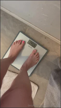 unhingedwifey porn fart Onlyfans video 080424 130 ( 9.9 MB )