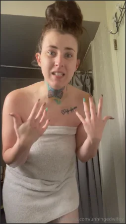 unhingedwifey porn fart Onlyfans video 080424 46 ( 35.3 MB )