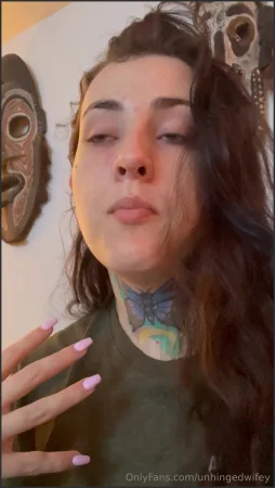 unhingedwifey porn fart Onlyfans video 080424 12 ( 253.1 MB )