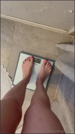 unhingedwifey porn fart Onlyfans video 080424 165 ( 6.7 MB )