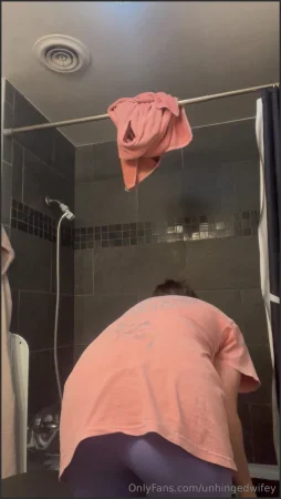 unhingedwifey porn fart Onlyfans video 080424 5 ( 465.6 MB )