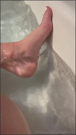 unhingedwifey porn fart Onlyfans video 080424 56 ( 24.8 MB )