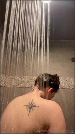 unhingedwifey porn fart Onlyfans video 080424 4 ( 505.6 MB )
