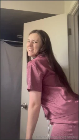 unhingedwifey porn fart Onlyfans video 080424 73 ( 18.4 MB )