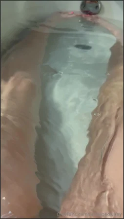 unhingedwifey porn fart Onlyfans video 080424 163 ( 6.7 MB )
