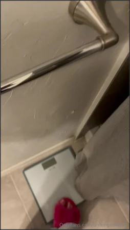 unhingedwifey porn fart Onlyfans video 080424 99 ( 14.0 MB )