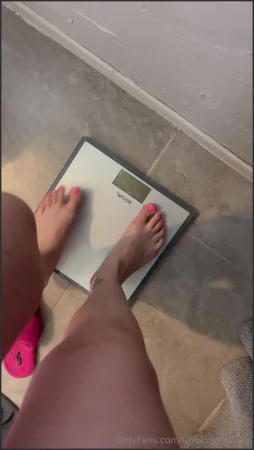 unhingedwifey porn fart Onlyfans video 080424 113 ( 12.4 MB )