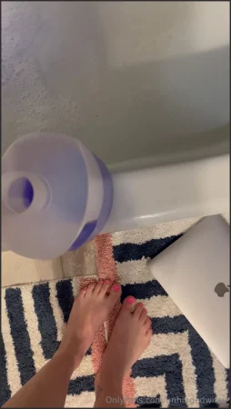 unhingedwifey porn fart Onlyfans video 080424 111 ( 12.5 MB )