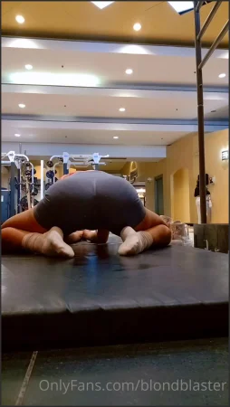 blondblaster porn fart leaked Onlyfans video 070524 14 ( 24.0 MB )