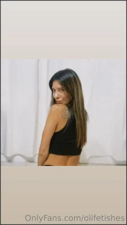 oliimooo fart porn Onlyfans video 110724 30 ( 68.1 MB )