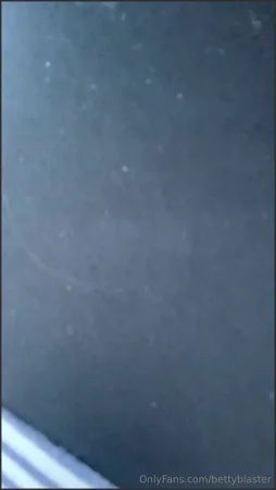 bettyblaster fart porn video 200924 16 ( 7.7 MB )
