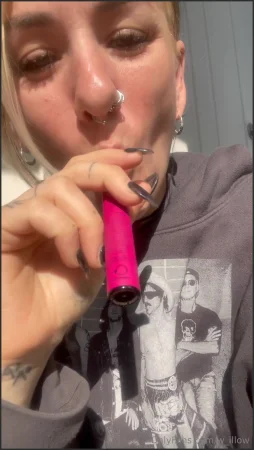 w illow fart porn Onlyfans video 210924 18 ( 13.0 MB )