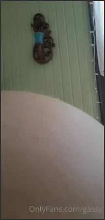 gassy fart porn Onlyfans video 041024 102 ( 37.5 MB )
