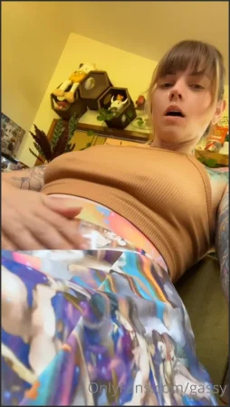 gassy fart porn Onlyfans video 041024 31 ( 272.3 MB )