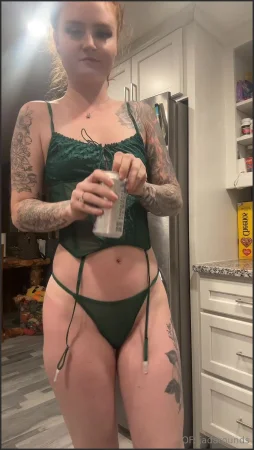 jadarounds fart porn Onlyfans video 041024 131 ( 10.4 MB )