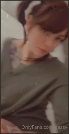 gassy fart porn Onlyfans video 041024 201 ( 15.7 MB )