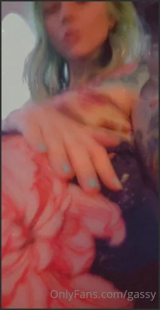 gassy fart porn Onlyfans video 041024 86 ( 44.4 MB )