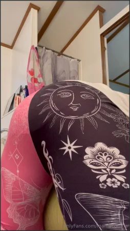 mamacourtie fart porn video 1228307253 3449480113 ( 17.5 MB )