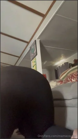 mamacourtie fart porn video 1243956776 3461409601 ( 8.4 MB )