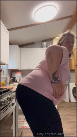 mamacourtie fart porn video 1213446344 3437758454 ( 7.6 MB )
