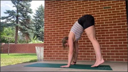 fityoginina i turned 30 today such a weird uneventful birthday with s t 609399329 ( 593.2 MB )