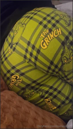rootandtoot I think The Grinch would love my stinky farts 3607649875 ( 7.5 MB )