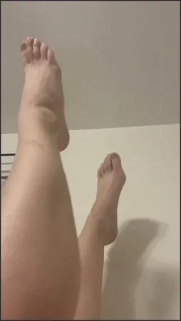 fityoginina i was a little sedentary this evening and had my feet sup o 131145925 ( 307.9 MB )