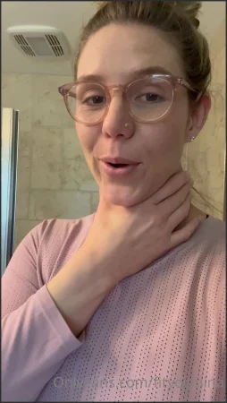 fityoginina little non sexy life update plus a booty pic want to hear 2484155509 ( 137.4 MB )