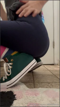 tinke rbelle9263 imagine your face right under my ass the flu sucks b 3142804076 ( 15.8 MB )