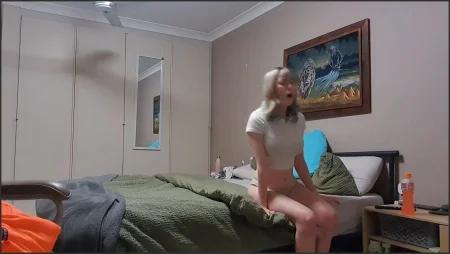 thefartworld freya is back with a candid fart video 2612395985 ( 192.0 MB )