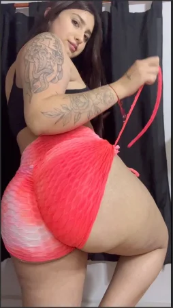thefartworld lula farting in sexy shorts for 5 minutes where else are 2513513348 ( 244.9 MB )
