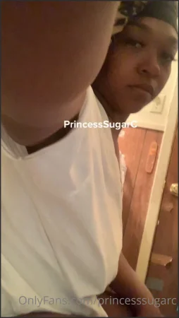 princesssugarc i always fart so big when i wake up 2158178787 ( 14.5 MB )