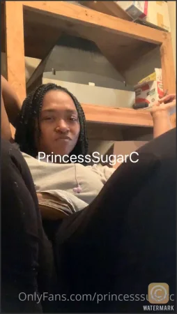 princesssugarc good morning heres a big ass fart in your face 483194887 ( 11.4 MB )