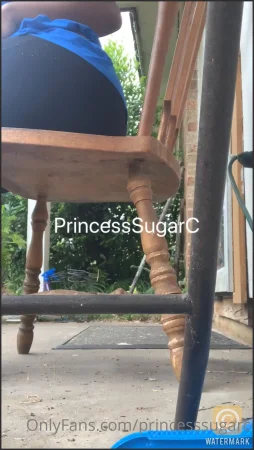 princesssugarc i hope you can hear how long this fart lasted it wasnt r 537374332 ( 8.2 MB )