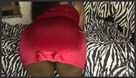 d4ddiesfav mommys miserably meaty cheeseburger farts in velvet dress 2909945166 ( 22.1 MB )