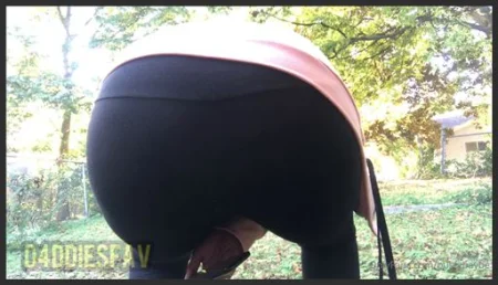 d4ddiesfav good morning went for a jog when ya gotta let loose why no 1085725985 ( 13.0 MB )