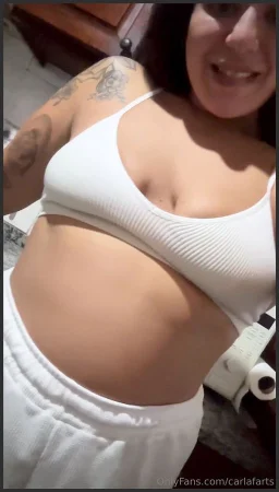 carlafarts ill tell you something there are days when my belly looks 3766659710 ( 100.8 MB )