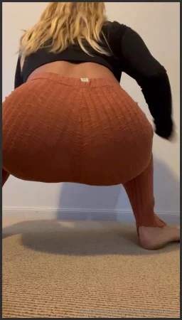 shootingbunnys warm and gassy in my comfy pants 3741704210 ( 15.0 MB )