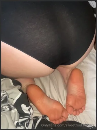 sweetfeetsasha1 been a long time so feet for you should i post more f 3851845219 ( 5.1 MB )