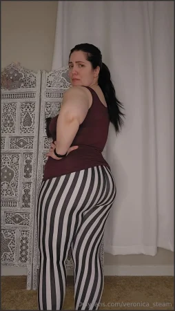 veronica steam coffee farting joi in stripey leggings 3703800529 ( 105.8 MB )